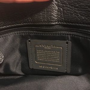 NWOT Grain Leather Mercer 24 Satchel By Coach